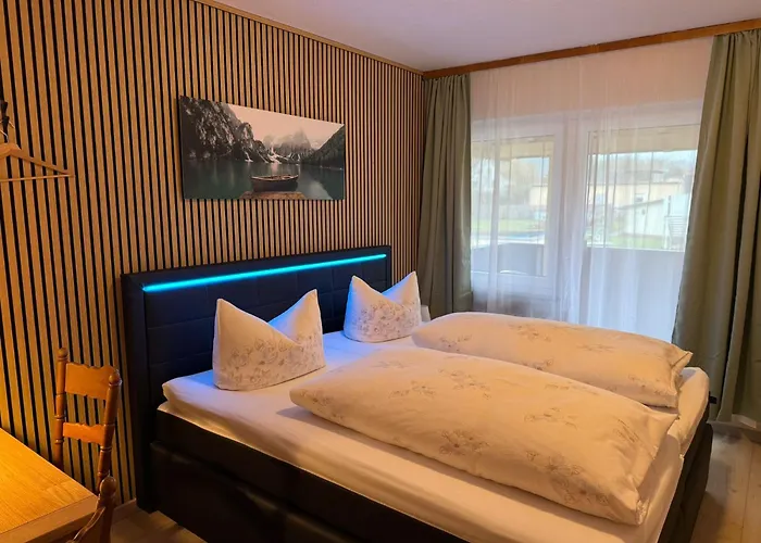 בית הארחה Decker *